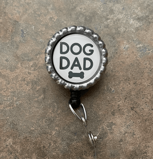 Dog Mom/Dad Badge Reel - Pets to Prints